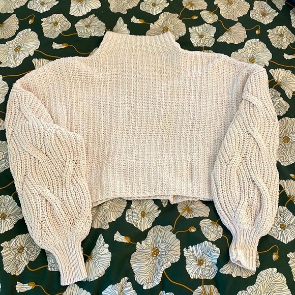 Free People - Cropped Chunky Knit Sweater in Off-White, Size M - Picture 2 of 3